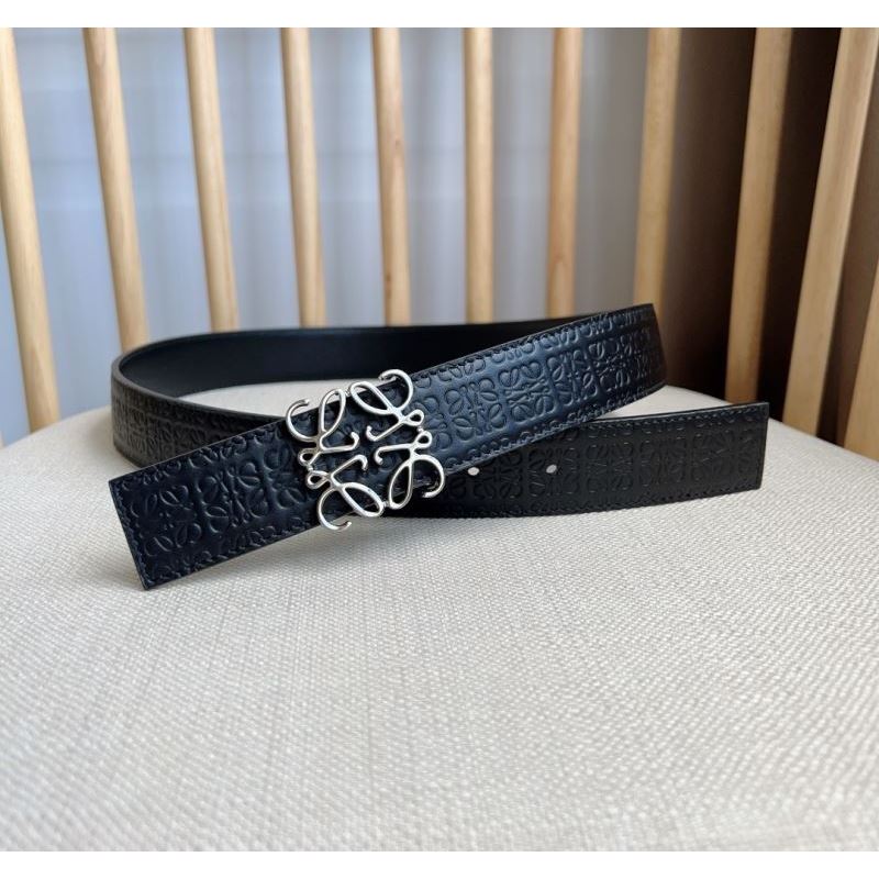 L0ew* belts
